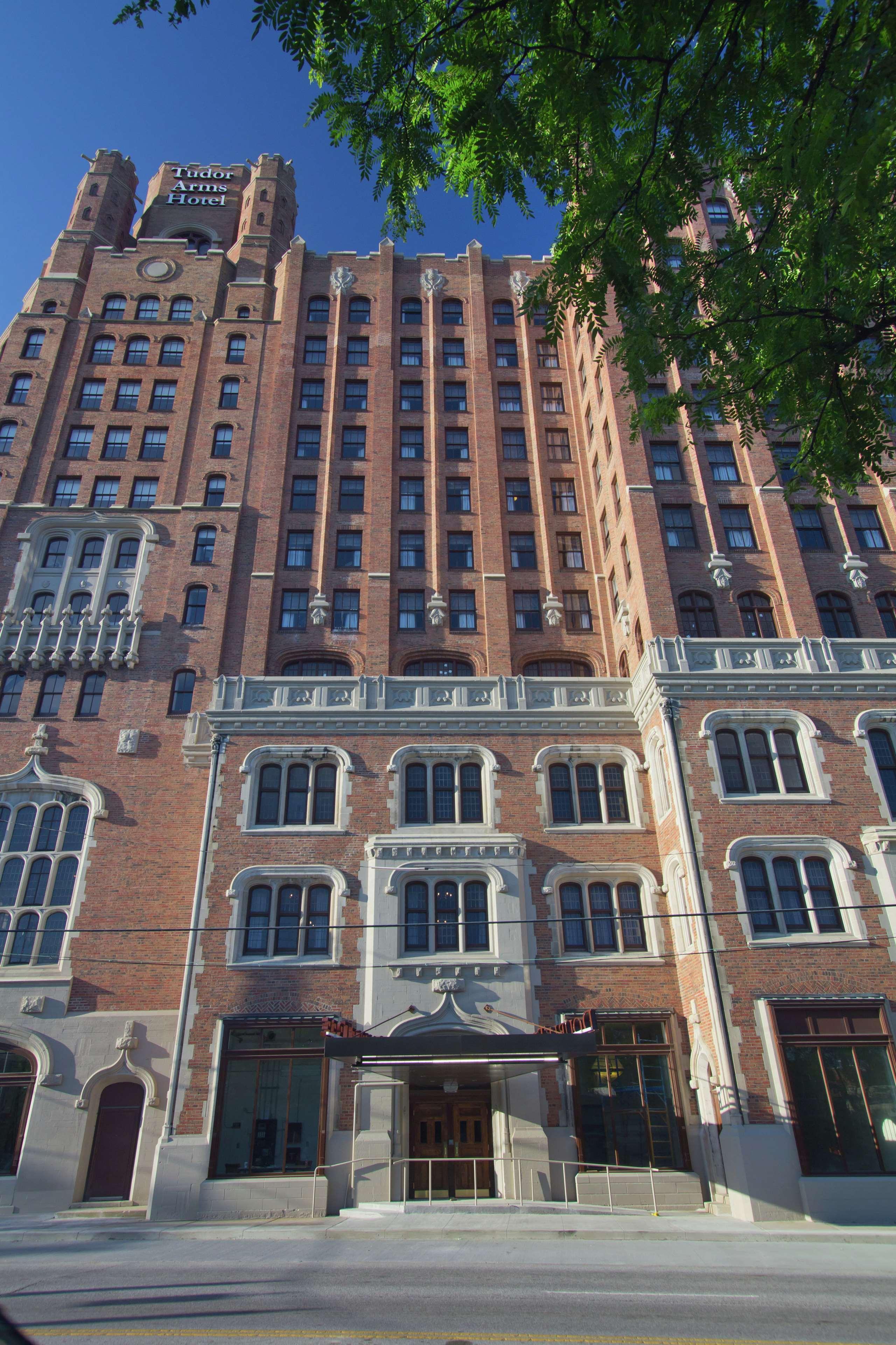 The Tudor Arms Hotel Cleveland - A Doubletree By Hilton Εξωτερικό φωτογραφία